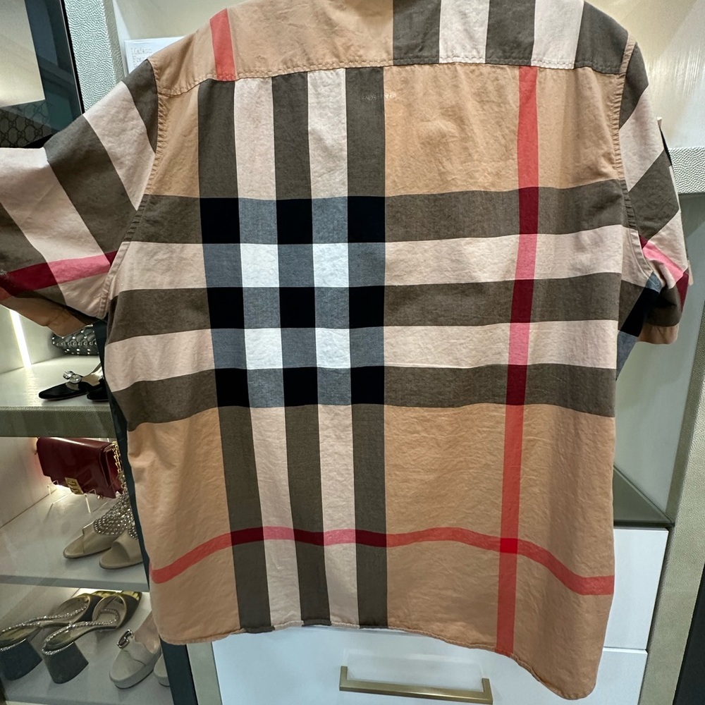 Burberry Tan Black White Red Check Short-Sleeve Button-Down Shirt - Picture 8 of 8